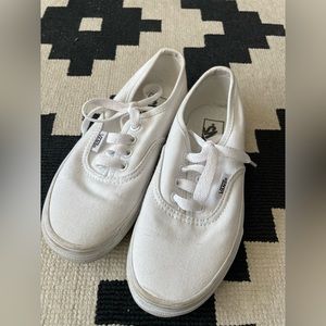 Little kids 13.5 white Vans lace up tennis shoes
